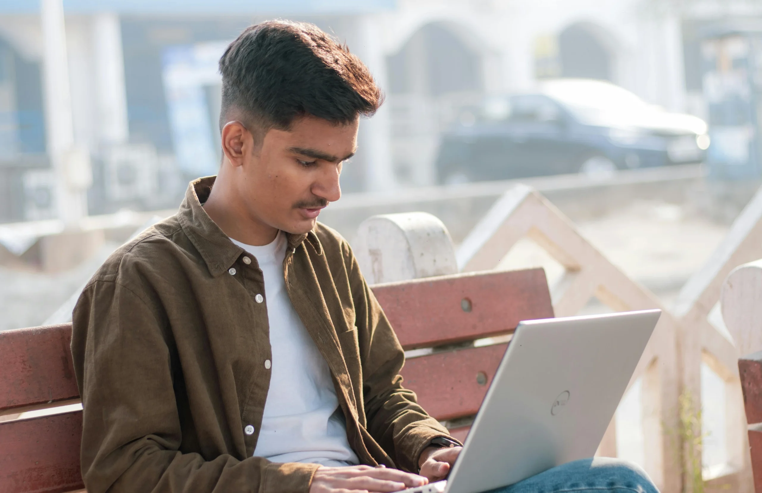 4 Tips For Staying Positive In Your Job Search